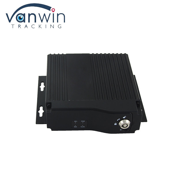 새로운 4CH 4G WIFI MDVR ADAS DSM BSD GPS WIFI 버스 Muck 트럭에 옵션